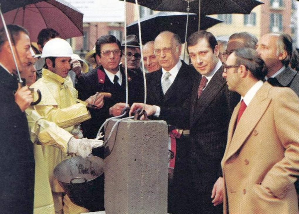 Napoli via Mario Fiore 22 dicembre 1976 posa prima pietra della linea 1 metropolitana